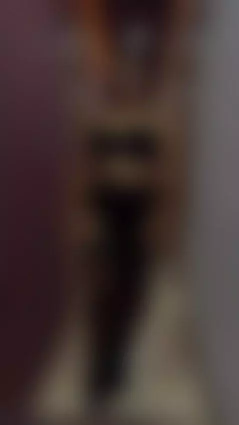 Your pretty woman by taylorbenet1