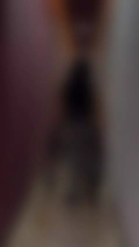 Ojala hubiera algo mas en la silla para sentarme / I wish th... by taylorbenet1