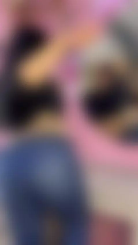 Me azotas por favor? / Will you spank me please? by taylorbenet1