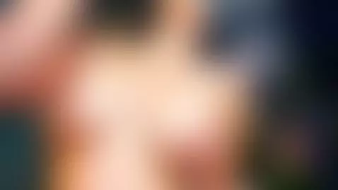 Mmm deliciosa cera en mis tetas / Mmmm delicious wax on my t... by taylorbenet1