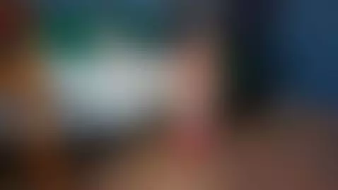 Do you like red heels? by taylorbenet1