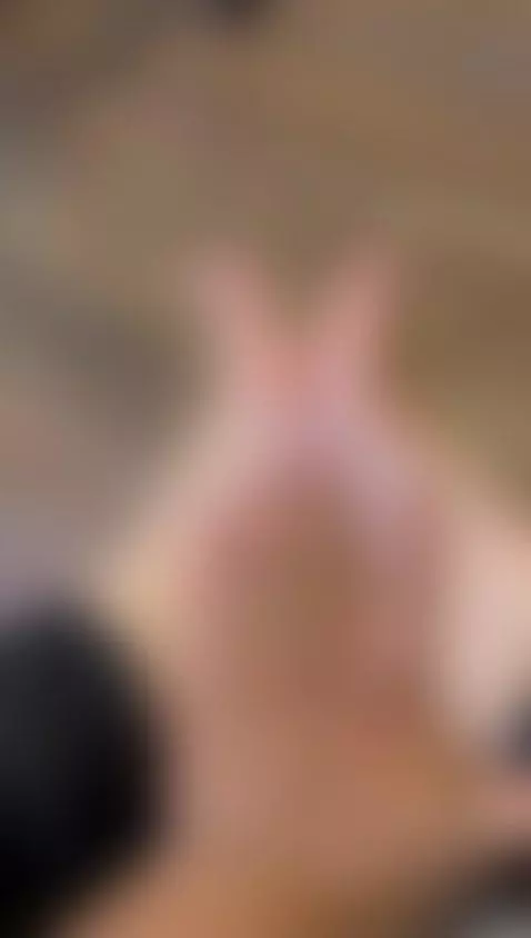 Do you like my feet? by taylorbenet1