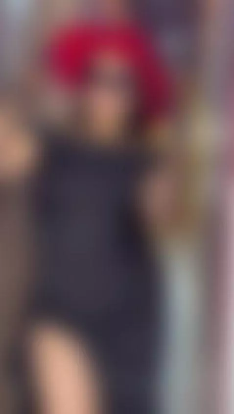 👄👇 by taylorbenet1