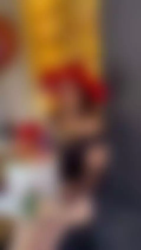 19 FEBRUARY MY BIRTHDAY 😋🥰 by taylorbenet1