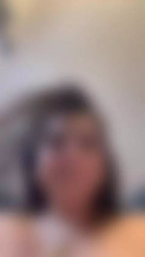 Hiii by taylorbenet1