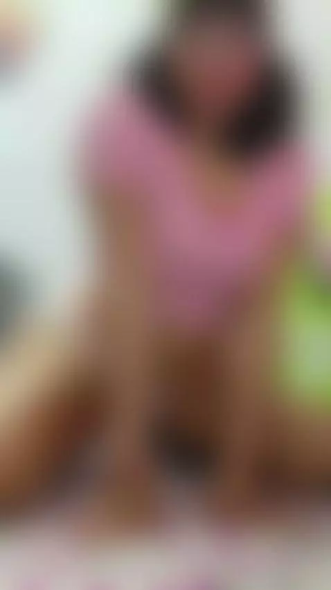 Horny and rubbing my pussy like this for you 😏💥 by safiro-agata