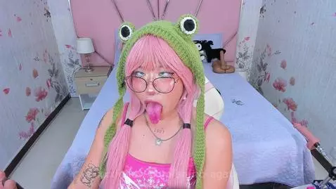 you will love feel this lips by safiro-agata