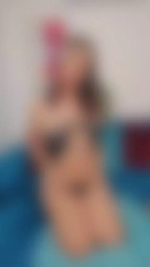 on my first day as a webcam. by imvanessahope