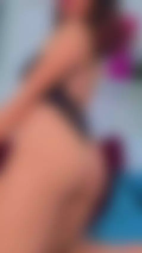 when there's little traffic. by imvanessahope