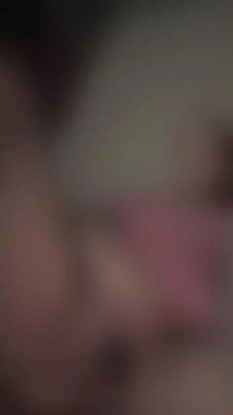 jus a hott day without any panties on, how i like to keep it... by livvyxxfiestykitty