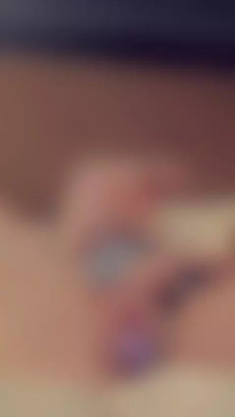 please lick me please daddy by livvyxxfiestykitty