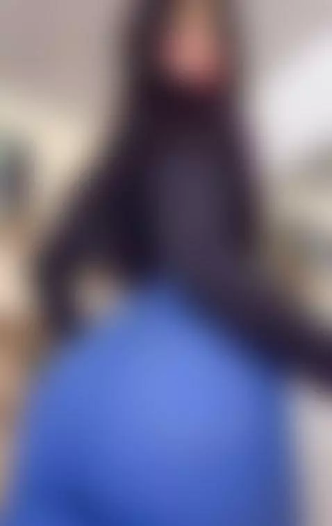 thight jeans, tighter desire, come make me move for you 😉😍 by eliie-ruizz