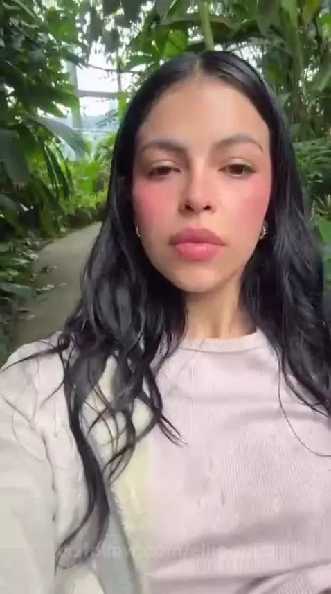 The best public show !! 🥵
https://www.camsoda.com/eliie-ruiz... by eliie-ruizz