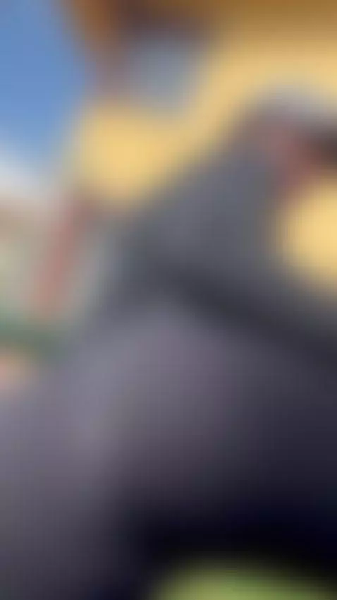 Tight  leggings 😏👿 by eliie-ruizz