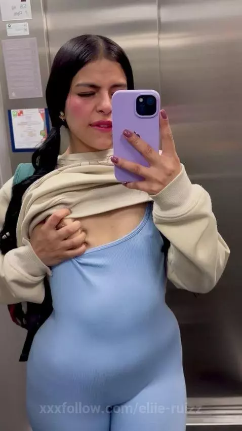 play with my tits jajaja 🤤 by eliie-ruizz