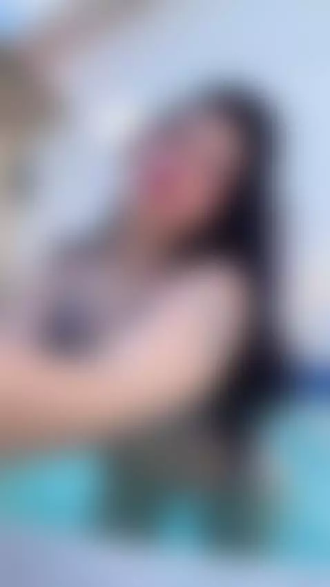 Come get wet with me 💦 by eliie-ruizz