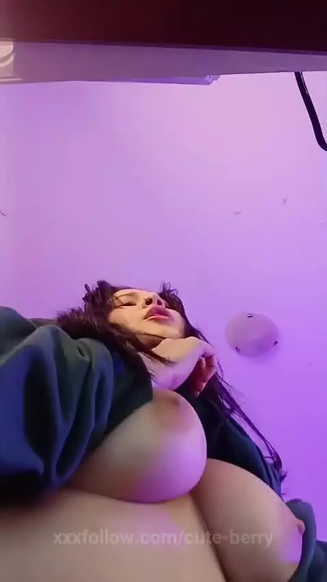 U like this horny view? ♥ by cute-berry