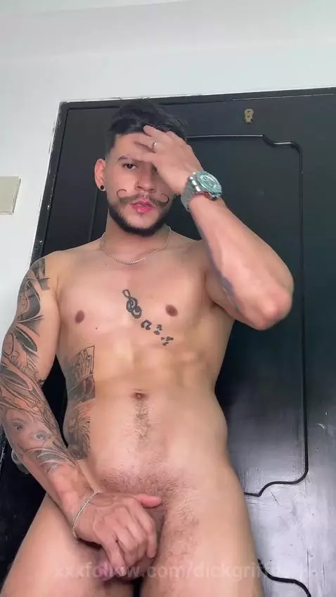 📽️ by dickgriffit