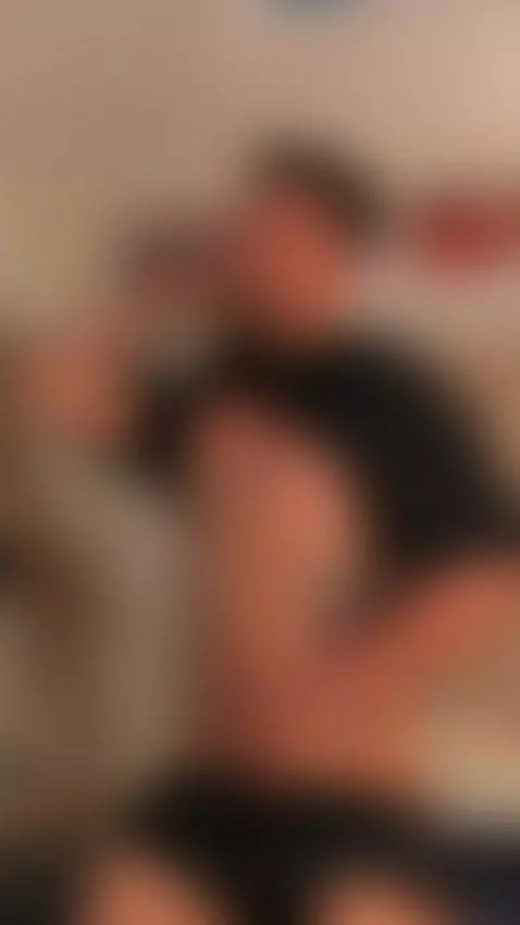 I am waiting for you every day, that my room is of the two! ... by dickgriffit