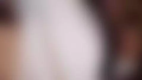 A Latina model who loves to have fun and explore new adventu... by miaprinss