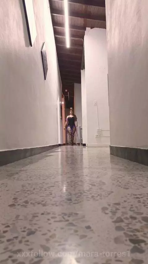 Magic Mirror on the wall by mara-torres1