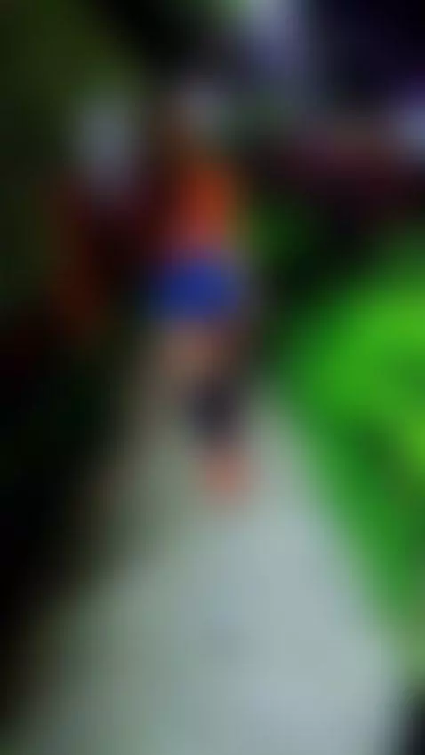 hello full red by laurensgoddes