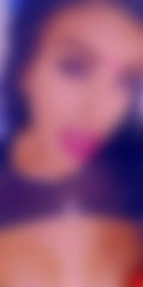 te gusta que estuviera en tu cuarto yo si by laurensgoddes