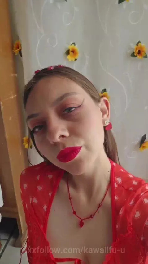 Face of a little angel but with perverted thoughts by kawaiifu-u