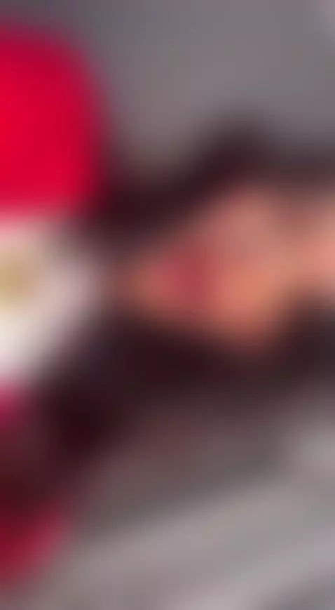 I look all sweet and innocent with my glasses, but I’m ready... by giovannaoliveira