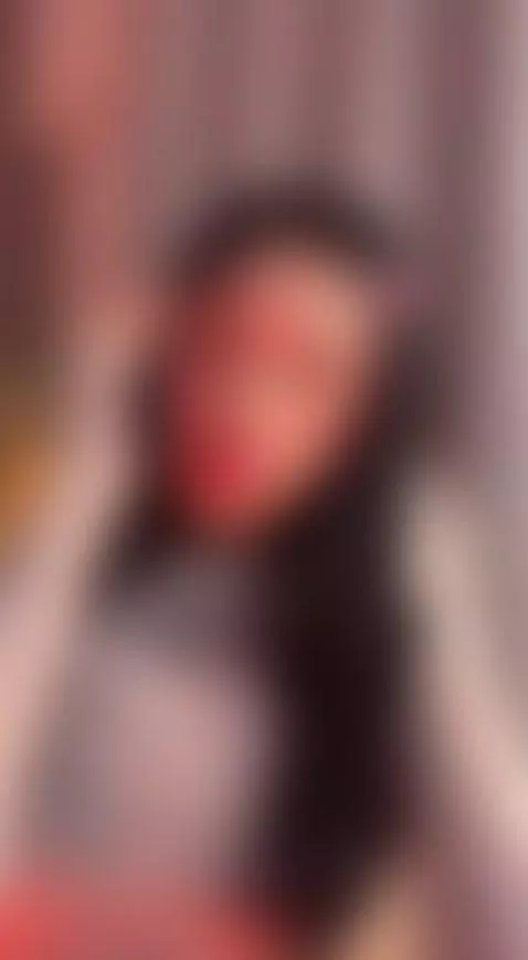 Soft curves, slow moves… do you like it? by giovannaoliveira