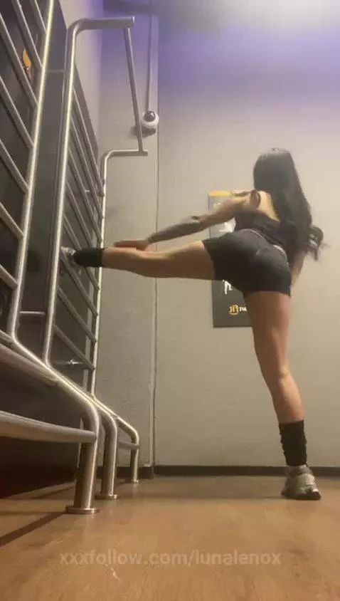 Gym time ❤️ by lunalenox