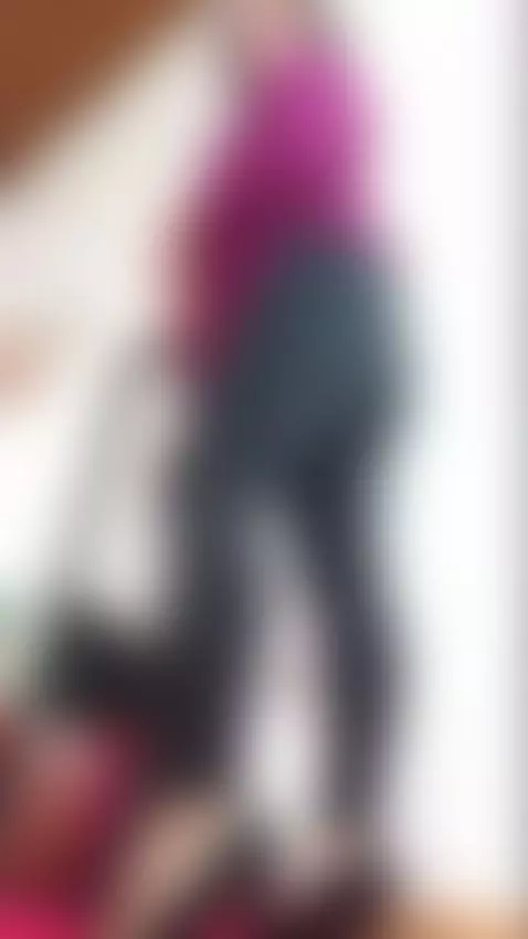 Mmm sexy pussy tight in leggins! Find me in Camsoda and Chat... by d-martii