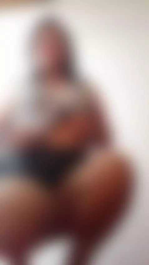 Come visit me and enjoy these legs just for you by d-martii