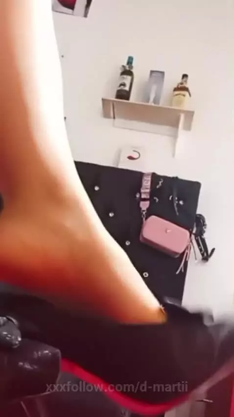 Feet show by d-martii