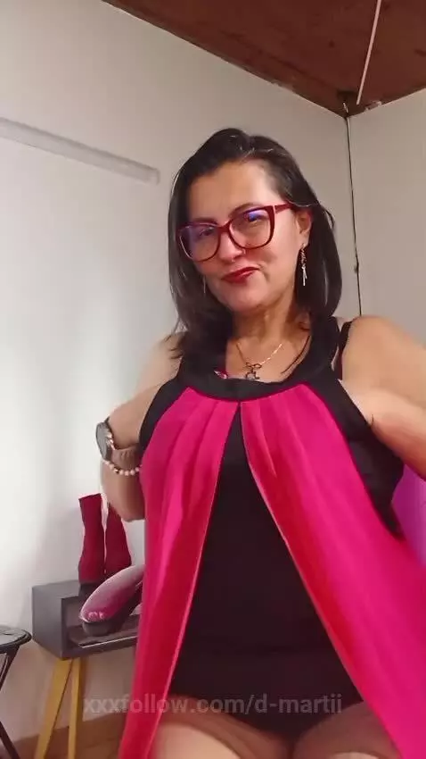 I am thinking of you. But not as a lady ... rather as a perv... by d-martii