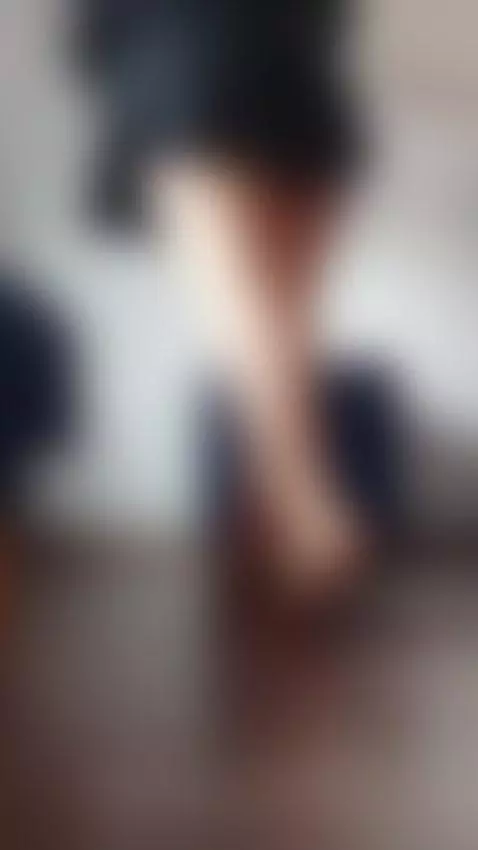 I want you to see me caress every part of me 💋 by d-martii