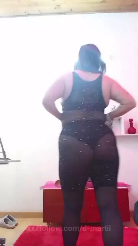 I want to see you obey my whims 😈 by d-martii