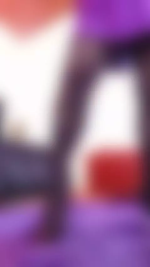 I'm super hot 🥵👠💋 by d-martii