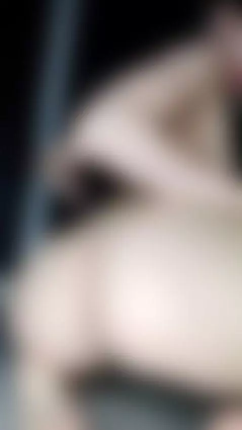 💦 Ready to get wet with me? Because I can’t hold back anymor... by jinxve