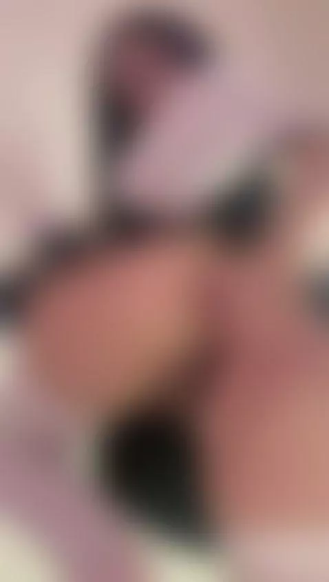 My pussy is so wet 🤤 by cristal-cornner