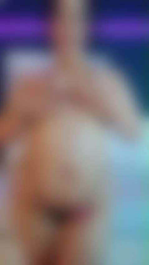 Oil to please you... 🔥Come let me massage you with my tits😈💦... by cattleya-model