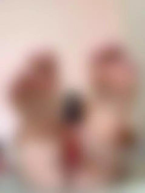 Feet up, mind off… just for you. by jasmineof