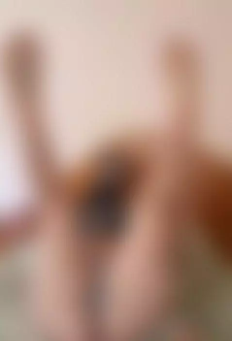 Pretty toes, waiting for worship 🦶✨ by jasmineof