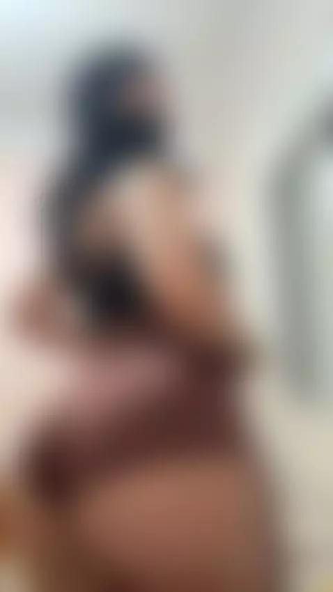 Booty so blessed, even Friday prayers couldn’t save you 🍑🕌 by jasmineof