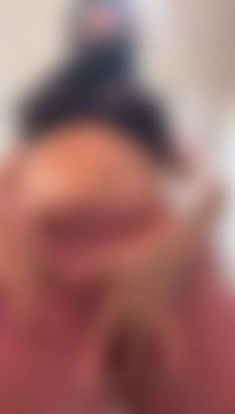 Hijabi fingers know how to worship too 🕋💋 by jasmineof