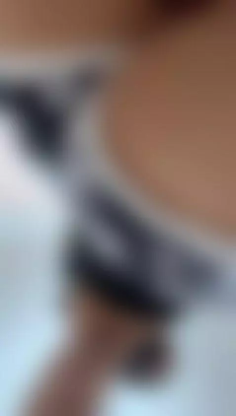 it jiggles. it shakes. it’s all halal, baby 😘 by jasmineof