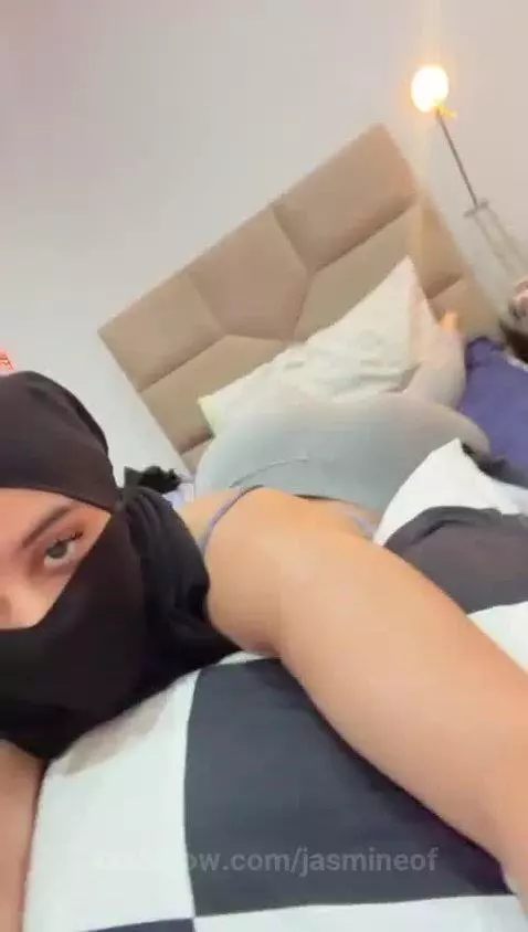 Hijab on. Ass out. Balance. by jasmineof