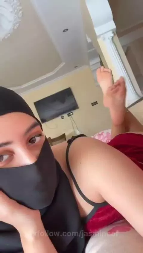 Sweet soles, filthy mind 🍭 by jasmineof