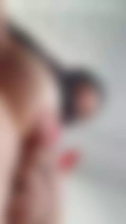 Slutty titties deserve dirty comments. Don’t be shy. by jasmineof