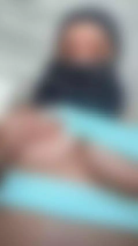 My titties need your full attention 👀💦 by jasmineof